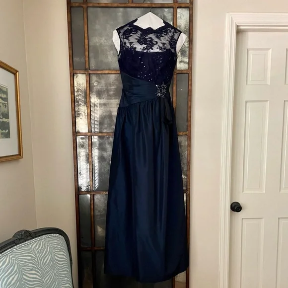 Rickie Freeman for Teri Jon | Dresses | Rickie Freeman For Teri Jon Evening  Gown Worn One Time | Poshmark